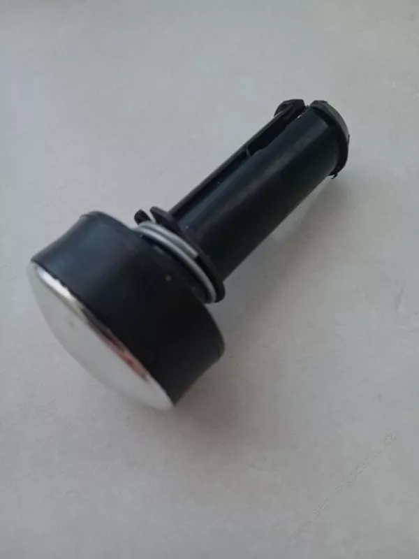 Střed kolečka TAKO - chrom - ø 10 mm.