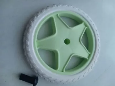 Kolečko ke kočárku pro panenky K - 11.
