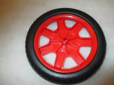 Kolečko ke kočárku pro panenky K - 7.