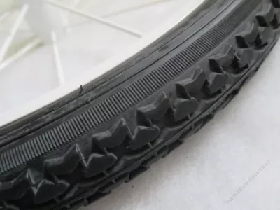 Kolečko ke kočárku kovové nafukovací 14" RETRO - s ložiskem. Kolečko ke kočárku kovové nafukovací 14" RETRO - s ložiskem.