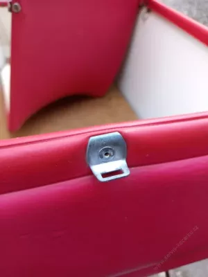 Úhelníček LIBERTA: Úhelníček LIBERTA: