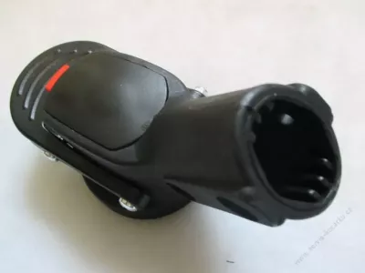 Zavěšení předního kola ø22 mm - pravé.