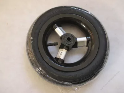 Kolečko nafukovací 10" TAKO CAPTIVA - stříbrné / černé.
