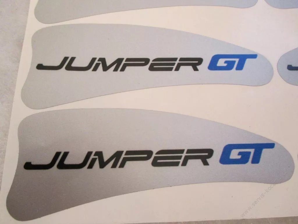 Nálepka JUMPER GT stříbrná.